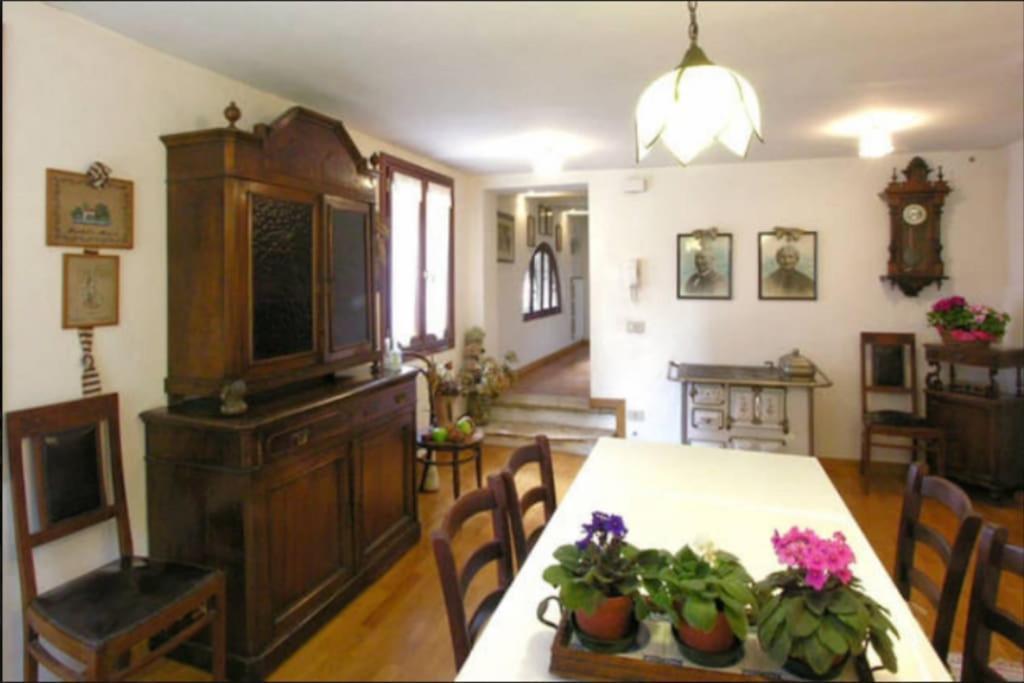 Ferienwohnung Walk On The Water ✧ 5 Minutes To Rialto Bridge Venedig Exterior foto