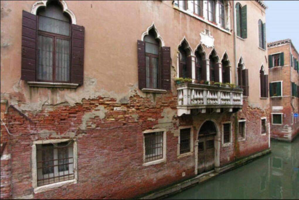 Ferienwohnung Walk On The Water ✧ 5 Minutes To Rialto Bridge Venedig Exterior foto